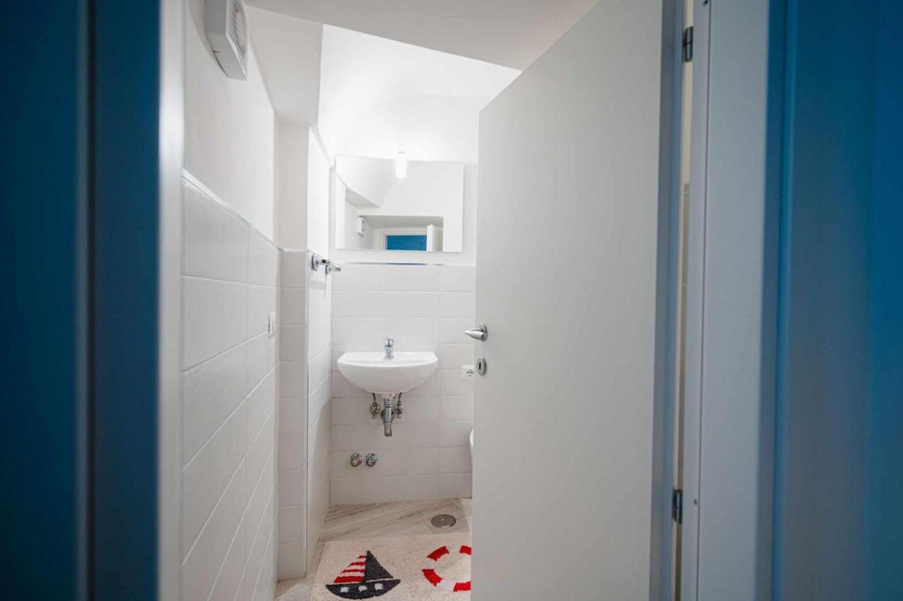 White Amalfi Centro Storico By Italianhost Apartment Екстериор снимка
