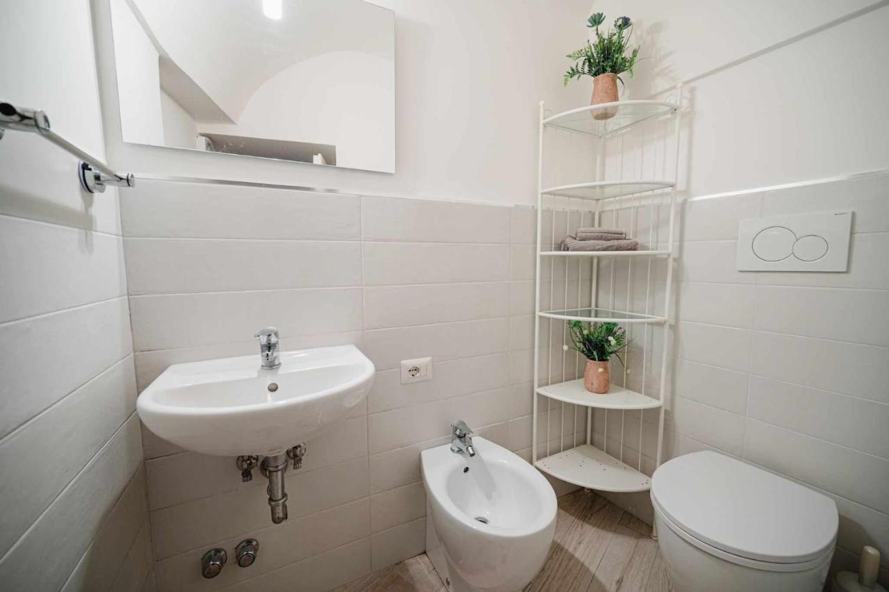White Amalfi Centro Storico By Italianhost Apartment Екстериор снимка